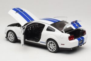 Ford Shelby Cobra GT500 Concept Alb cu Dungă Albastră AUTOart 1:18 73052 Metal - imaginea 5 din 8