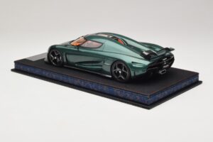 Koenigsegg Regera Carbon Verde Nuanțat FrontiArt 1:18 AS010-110 Rășină - imaginea 4 din 7