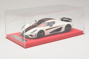 Koenigsegg Regera Alb cu Carbon Negru FrontiArt 1:18 REMC043 Rășină - imaginea 6 din 7