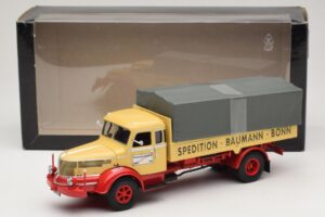 Krupp Titan Camion cu Platformă Baumann Bonn Minichamps 1:43 439069025 Metal - imaginea 6 din 6