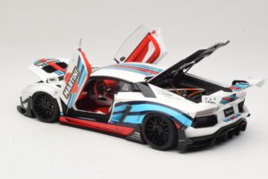 Lamborghini Aventador LB Works Martini Livery AUTOart 1:18 79185 Compozit - imaginea 5 din 8