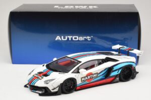 Lamborghini Aventador LB Works Martini Livery AUTOart 1:18 79185 Compozit - imaginea 8 din 8