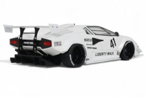 Lamborghini Countach LB-Works Alb GT Spirit 1:18 Z356-WH Rășină - imaginea 2 din 5