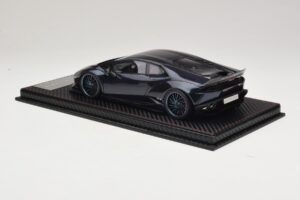 Lamborghini Huracan Liberty Walk Chameleon Blue GS Model 1:18 REMC045 Rășină - imaginea 5 din 7