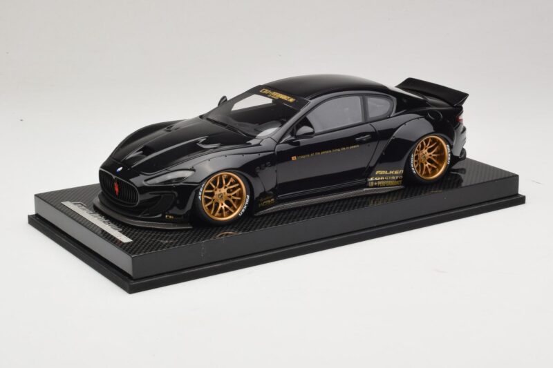 Maserati GranTurismo Liberty Walk Negru cu Jante Aurii AB Models 1:18 MAS-LB08-C Rășină