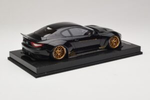 Maserati GranTurismo Liberty Walk Negru cu Jante Aurii AB Models 1:18 MAS-LB08-C Rășină - imaginea 2 din 7