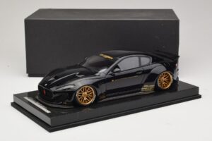 Maserati GranTurismo Liberty Walk Negru cu Jante Aurii AB Models 1:18 MAS-LB08-C Rășină - imaginea 6 din 7