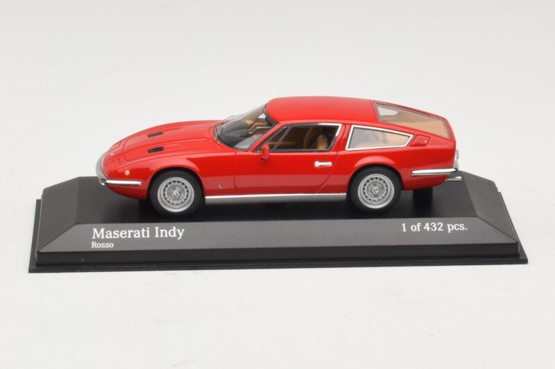 Maserati Indy Roșu Minichamps 1:43 Maserati Indy Roșu Minichamps 1:43 437123120 Metal