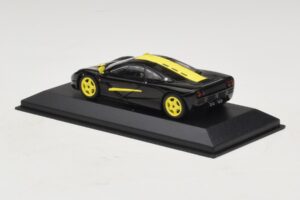 McLaren F1 Negru Cu Dungi Galbene Minichamps 1:43 MCLAREN004 Metal - imaginea 2 din 4