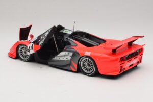 McLaren F1 GTR Lark #44 Tsuchiya / Ayles 24 Hours of Le Mans 1997 Minichamps 1:18 530133744 Metal - imaginea 5 din 8