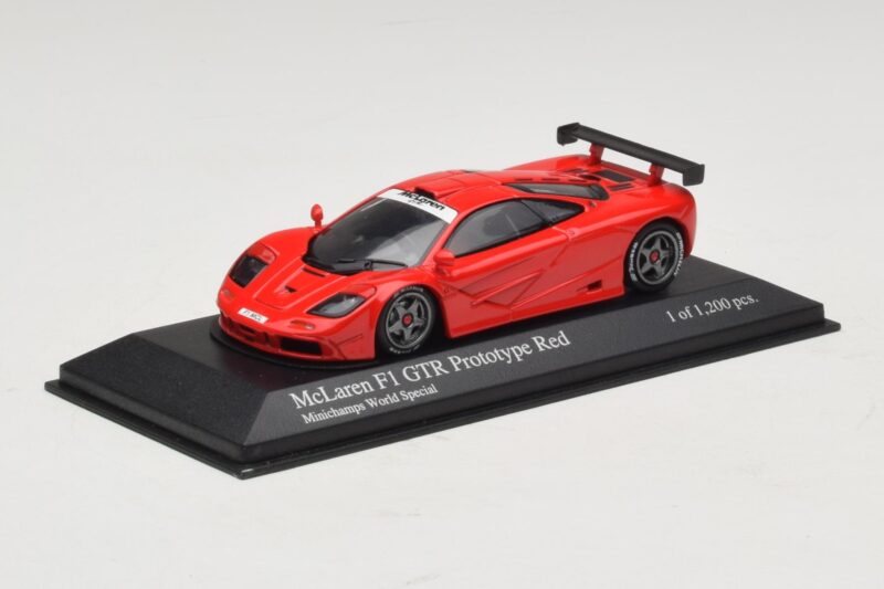 McLaren F1 GTR Prototype World Special Roșu Minichamps 1:43 McLaren F1 GTR Prototype World Special Roșu Minichamps 1:43 MCLAREN007 Metal