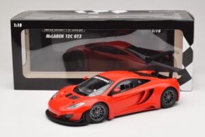 McLaren MP4-12C GT3 Roșu 2013 Minichamps 1:18 151121392 Metal - imaginea 6 din 6