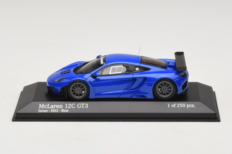 McLaren MP4-12C GT3 Street Albastru Minichamps 1:43 McLaren MP4-12C GT3 Street Albastru Minichamps 1:43 437121397 Metal