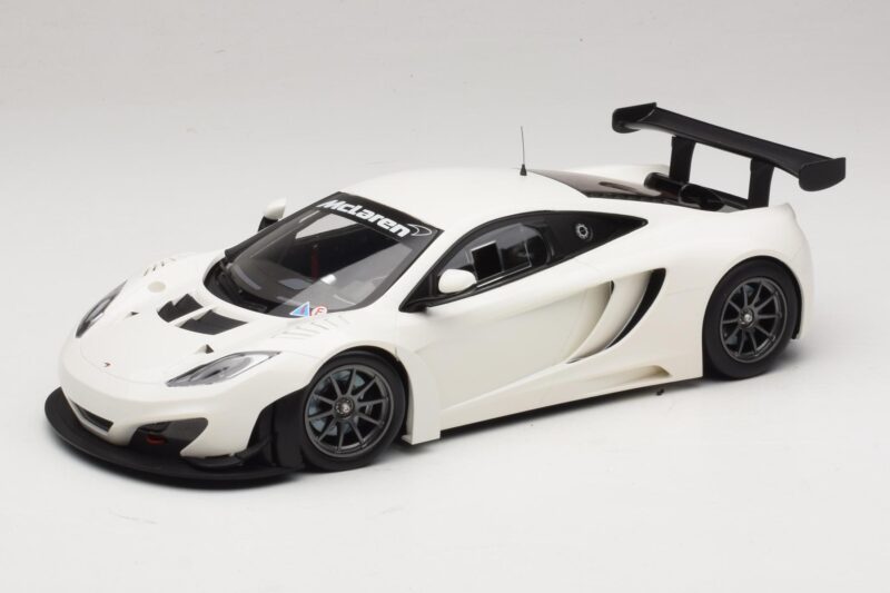 McLaren MP4-12C GT3 Alb 2013 Minichamps 1:18 151121394 Metal