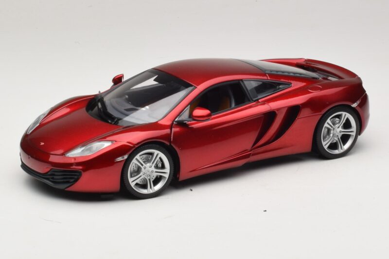 McLaren MP4-12C Roșu Metalizat Minichamps 1:18 110133022 Metal