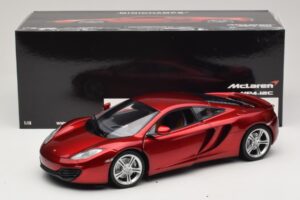 McLaren MP4-12C Roșu Metalizat Minichamps 1:18 110133022 Metal - imaginea 8 din 8