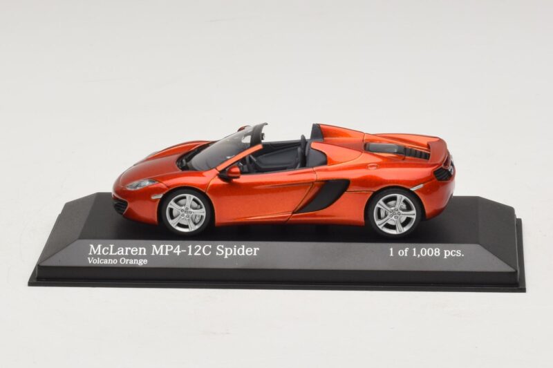 McLaren MP4-12C Spider Portocaliu Metalizat Minichamps 1:43 McLaren MP4-12C Spider Portocaliu Metalizat Minichamps 1:43 530133030 Metal