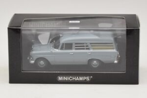 Mercedes 190 W110 Ambulanță DRK Minichamps 1:43 400037270 Metal - imaginea 4 din 4