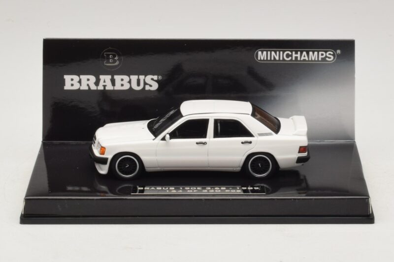 Mercedes Brabus 3.6S 190E W201 Alb Minichamps 1:43 Mercedes Brabus 3.6S 190E W201 Alb Minichamps 1:43 437032602 Metal