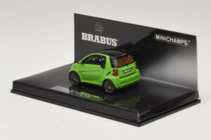 Mercedes Brabus Ultimate 120 Verde Minichamps 1:43 437032700 Metal - imaginea 3 din 5
