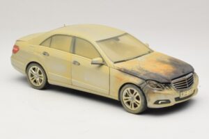 Mercedes E-Class W212 Ars Dubai Mașină De Artă Minichamps 1:18 MB008 Metal - imaginea 4 din 6