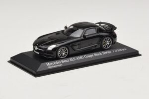 Mercedes SLS AMG C197 Black Series Negru Metalizat Minichamps 1:43 437033020 Metal - imaginea 2 din 4