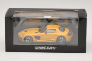 Mercedes SLS AMG C197 Black Series Auriu Minichamps 1:43 437033022 Metal - imaginea 4 din 4
