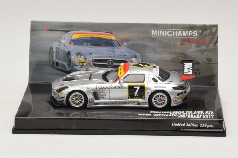 Mercedes SLS AMG GT3 #7 Black Falcon Jager / Seyffarth 24 Hours of Dubai 2011 Minichamps 1:43 Mercedes SLS AMG GT3 #7 Black Falcon Jager / Seyffarth 24 Hours of Dubai 2011 Minichamps 1:43 437110307 Metal