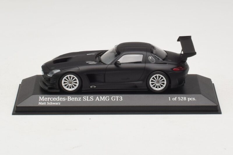 Mercedes SLS AMG GT3 Negru Mat Minichamps 1:43 Mercedes SLS AMG GT3 Negru Mat Minichamps 1:43 410113200 Metal