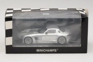 Mercedes SLS AMG GT3 Argintiu Minichamps 1:43 410113202 Metal - imaginea 4 din 4
