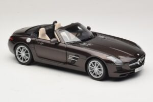 Mercedes SLS AMG Sepang Brown Minichamps 1:18 B66960080 Metal - imaginea 7 din 9