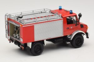 Mercedes Unimog 1300 L TLF 8/18 FF Oberammergau Minichamps 1:43 439033071 Metal - imaginea 2 din 6