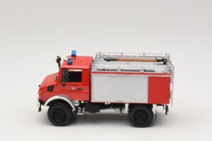 Mercedes Unimog 1300 L TLF 8/18 FF Oberammergau Minichamps 1:43 439033071 Metal - imaginea 3 din 6