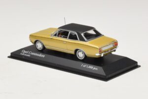 Opel Commodore A Auriu Metalizat Minichamps 1:43 430046165 Metal - imaginea 3 din 4