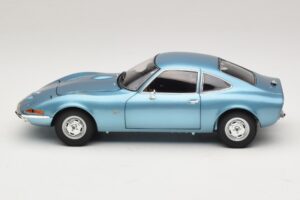 Opel GT Blue Metallic Minichamps 1:18 180049030 Metal - imaginea 4 din 8