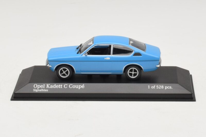 Opel Kadett C Coupe Albastru Minichamps 1:43 430045628 Metal