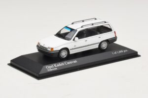 Opel Kadett E Caravan Alb Minichamps 1:43 400045911 Metal - imaginea 2 din 4