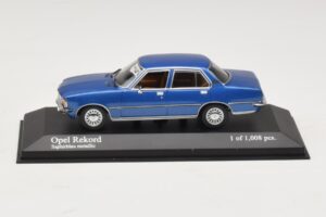 Opel Rekord D Albastru Metalizat Minichamps 1:43 400044002 Metal