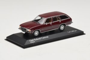 Opel Rekord D Caravan Roșu Minichamps 1:43 400044012 Metal - imaginea 2 din 4