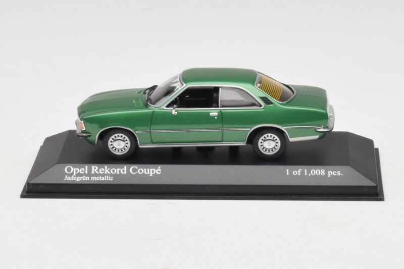 Opel Rekord D Coupe Verde Metalizat Minichamps 1:43 Opel Rekord D Coupe Verde Metalizat Minichamps 1:43 400044022 Metal
