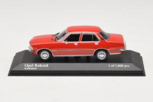 Opel Rekord D Roșu Minichamps 1:43 400044004 Metal