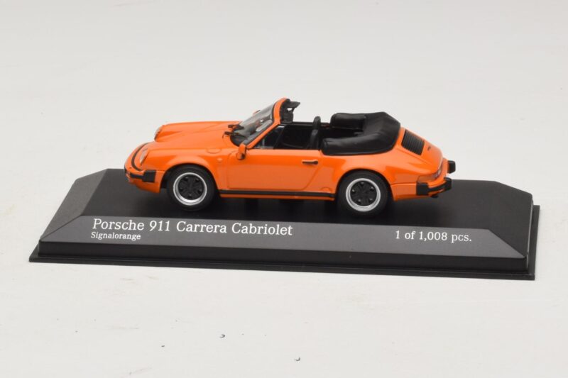 Porsche 911 930 Carrera Cabriolet Portocaliu Minichamps 1:43 Porsche 911 930 Carrera Cabriolet Portocaliu Minichamps 1:43 430062038 Metal