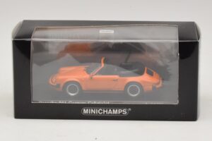 Porsche 911 930 Carrera Cabriolet Portocaliu Minichamps 1:43 430062038 Metal - imaginea 4 din 4