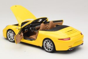 Porsche 911 991 Carrera S Cabriolet Galben Minichamps 1:18 100061031 Metal - imaginea 5 din 8