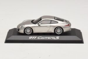 Porsche 911 991 Carrera S Argintiu Metalizat Minichamps 1:43 WAP0200130C Metal