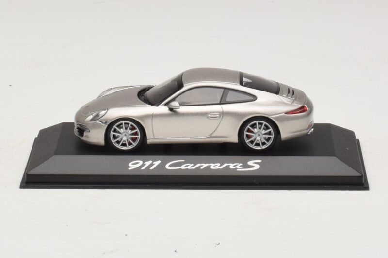 Porsche 911 991 Carrera S Argintiu Metalizat Minichamps 1:43 WAP0200130C Metal