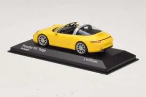 Porsche 911 991 Targa Galben Minichamps 1:43 410062441 Metal - imaginea 3 din 4