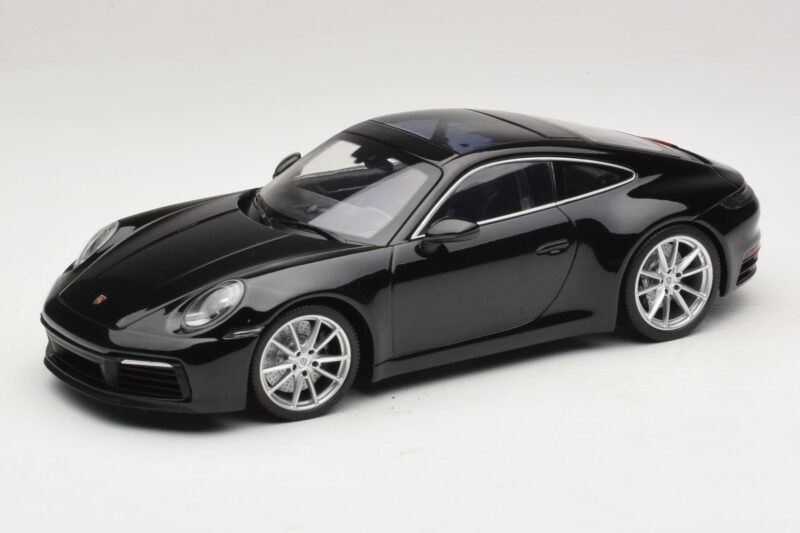 Porsche 911 992 Carrera 4S Negru Minichamps 1:18 Porsche 911 992 Carrera 4S Negru Minichamps 1:18 WAP0211120R992 Metal