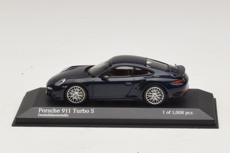 Porsche 911 996 Albastru Metalizat Minichamps 1:43 400061180 Metal