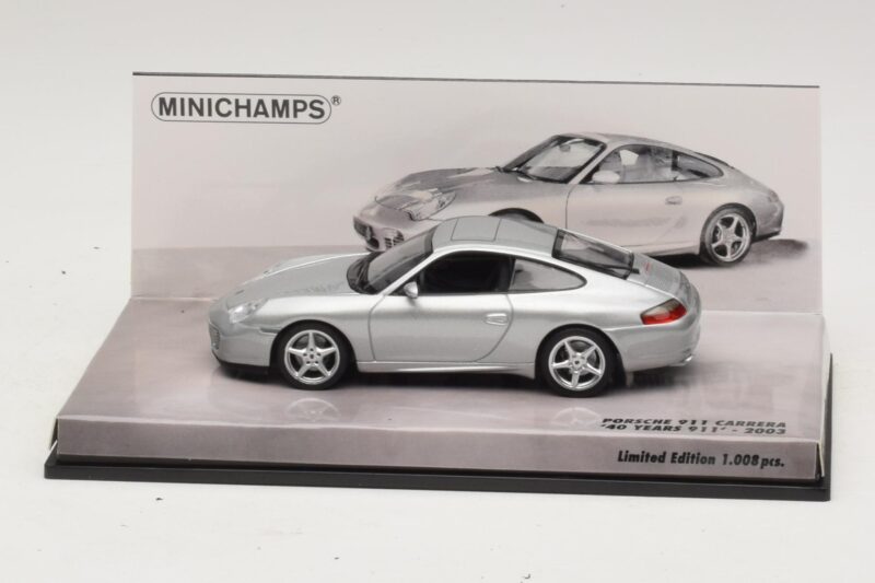 Porsche 911 996 Carrera Aniversar 40 De Ani Argintiu Minichamps 1:43 436061070 Metal